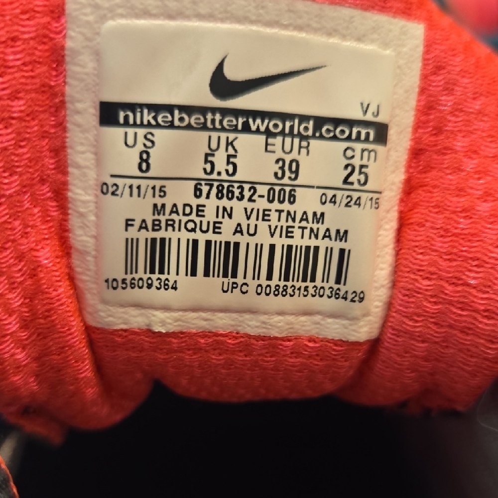 Nike Women's Gray and Pink Shox Athletic Sneakers - Picture 12 of 16